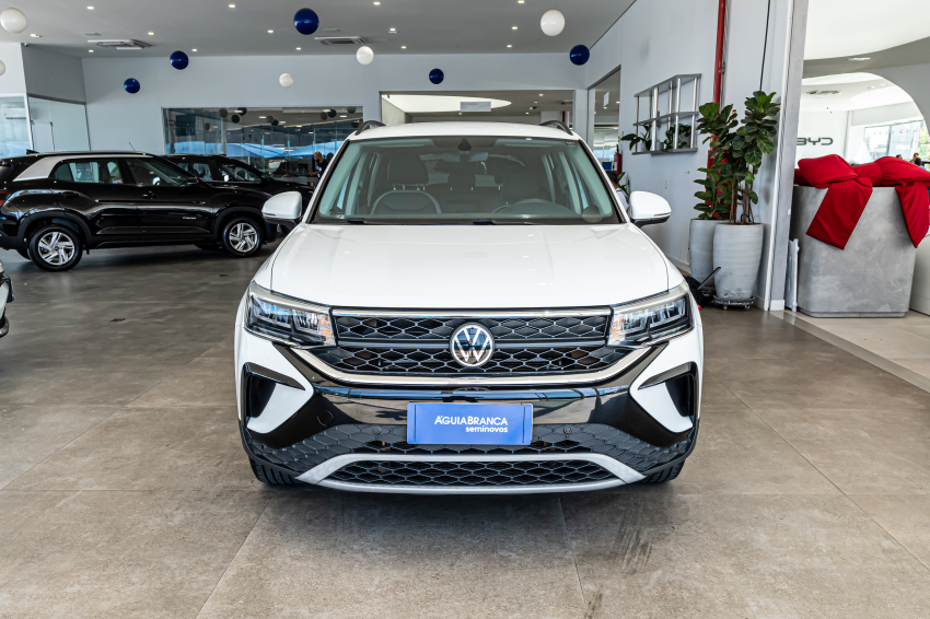 Volkswagen TAOS 1.4 250 TSI TOTAL FLEX COMFORTLINE AUTOMÁTICO 3