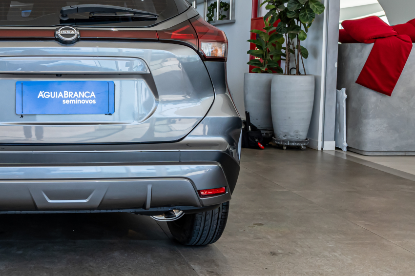 Nissan KICKS 1.6 16V FLEXSTART SENSE XTRONIC 9