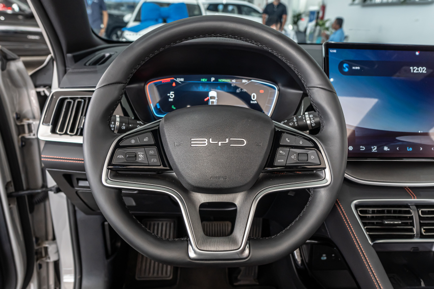 BYD SONG PLUS PREMIUM 1.5 DM-I TURBO HÍBRIDO AWD AUTOMÁTICO 15
