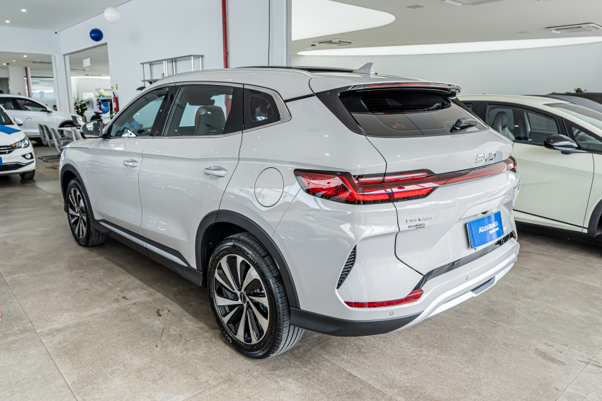BYD SONG PLUS PREMIUM 1.5 DM-I TURBO HÍBRIDO AWD AUTOMÁTICO 8