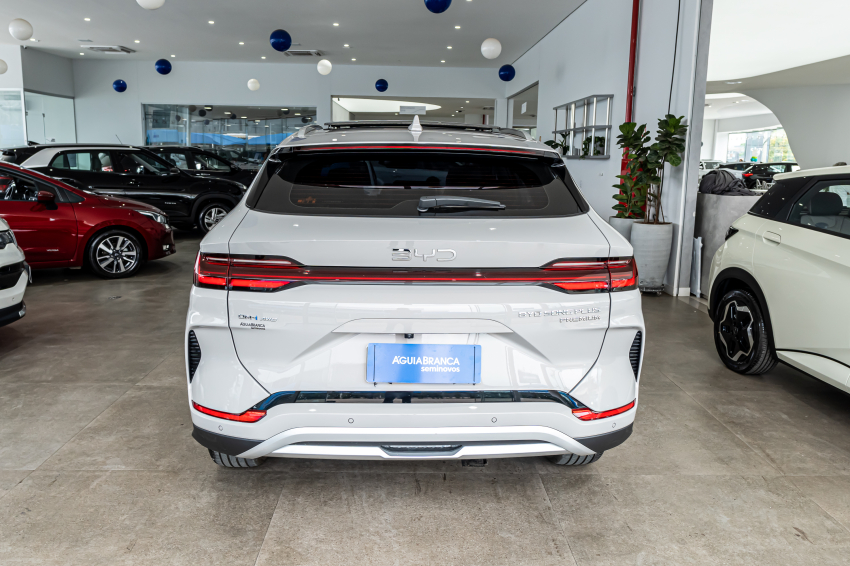 BYD SONG PLUS PREMIUM 1.5 DM-I TURBO HÍBRIDO AWD AUTOMÁTICO 9