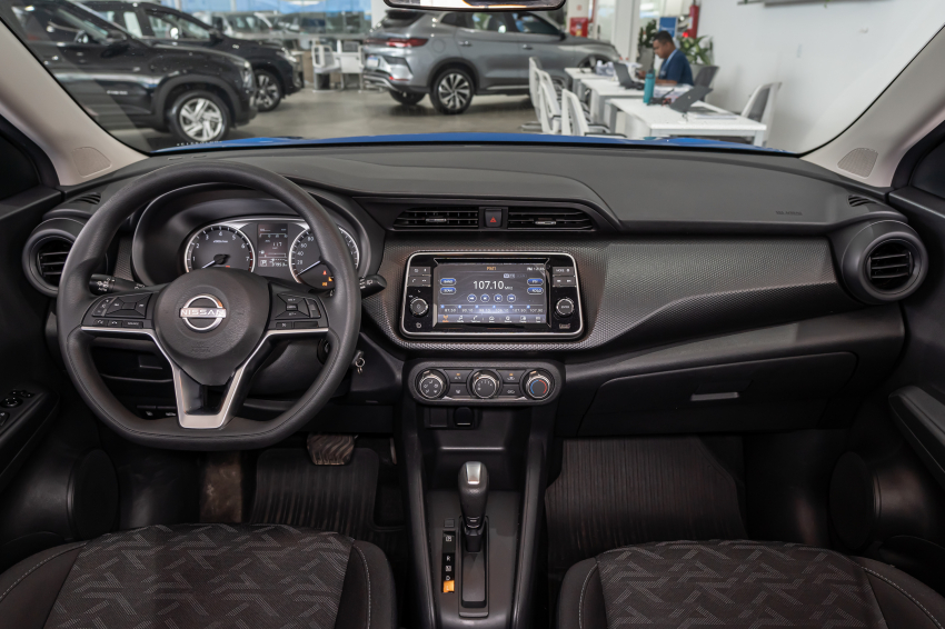 Nissan KICKS 1.6 16V FLEXSTART SENSE XTRONIC 14