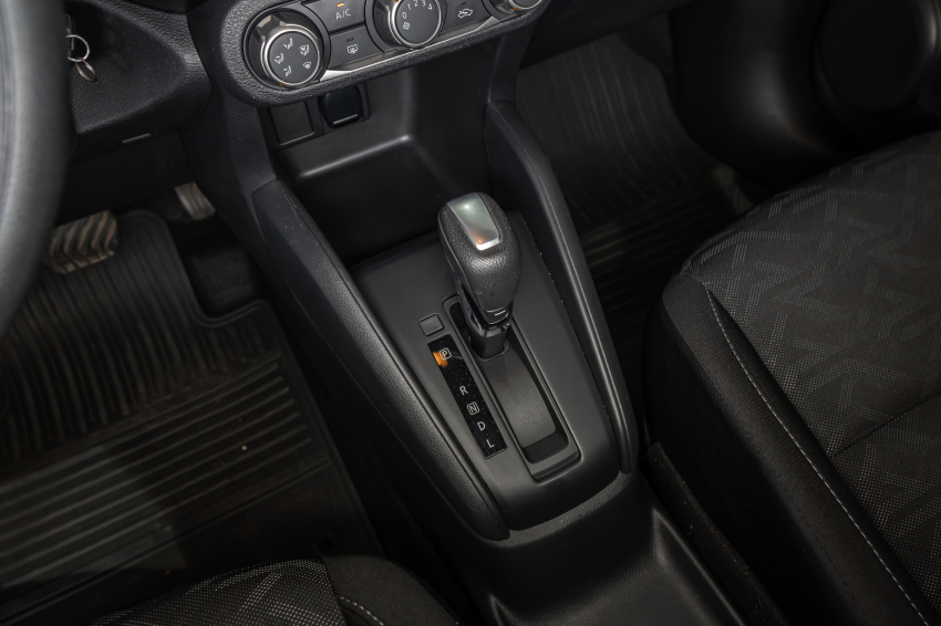 Nissan KICKS 1.6 16V FLEXSTART SENSE XTRONIC 17