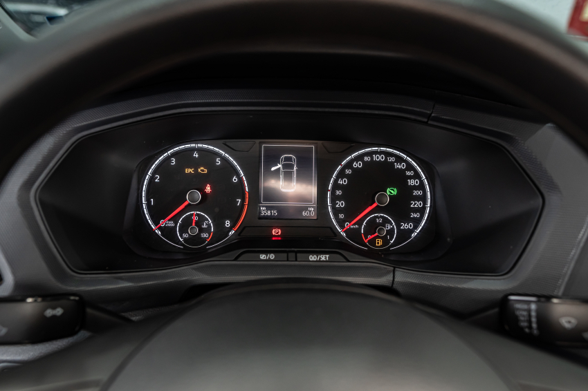 Volkswagen T-CROSS 1.0 200 TSI TOTAL FLEX SENSE AUTOMÁTICO 12