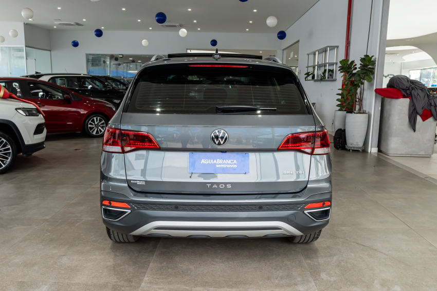 Volkswagen TAOS 1.4 250 TSI TOTAL FLEX HIGHLINE AUTOMÁTICO 8