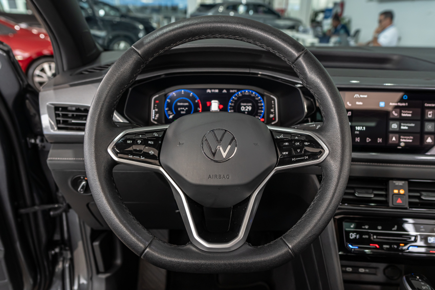 Volkswagen TAOS 1.4 250 TSI TOTAL FLEX HIGHLINE AUTOMÁTICO 15