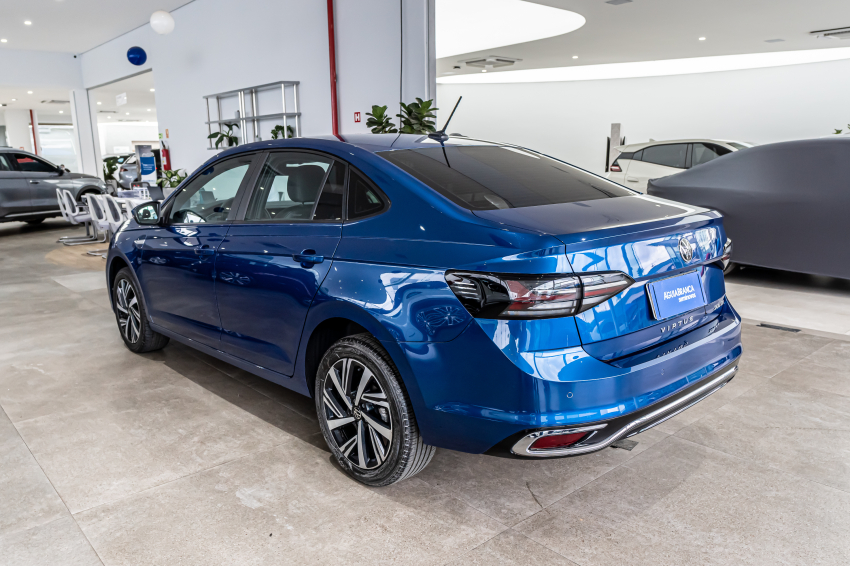 Volkswagen VIRTUS 1.0 200 TSI HIGHLINE AUTOMÁTICO 7