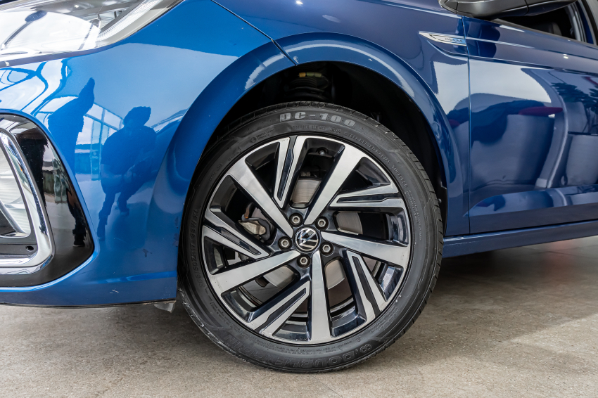 Volkswagen VIRTUS 1.0 200 TSI HIGHLINE AUTOMÁTICO 2