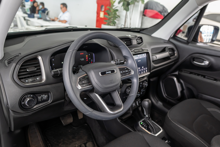 JEEP RENEGADE 1.3 T270 TURBO FLEX ALTITUDE AT6 13
