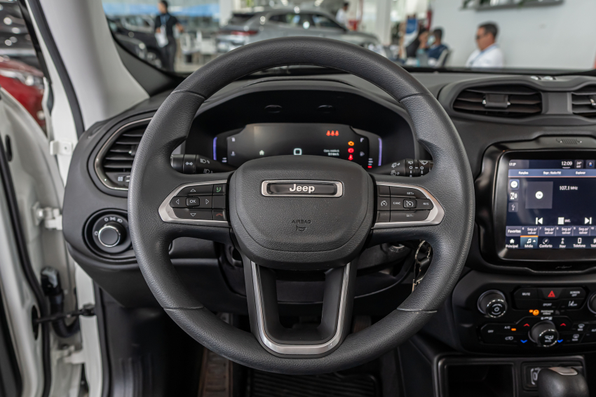 JEEP RENEGADE 1.3 T270 TURBO FLEX ALTITUDE AT6 15