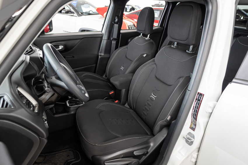 JEEP RENEGADE 1.3 T270 TURBO FLEX ALTITUDE AT6 19
