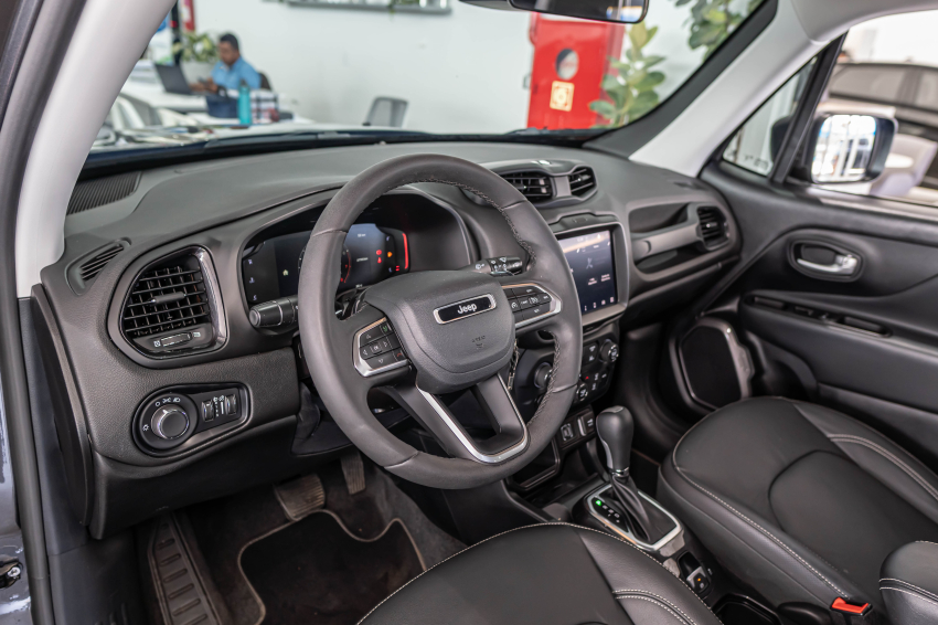 JEEP RENEGADE 1.3 T270 TURBO FLEX LONGITUDE AT6 14