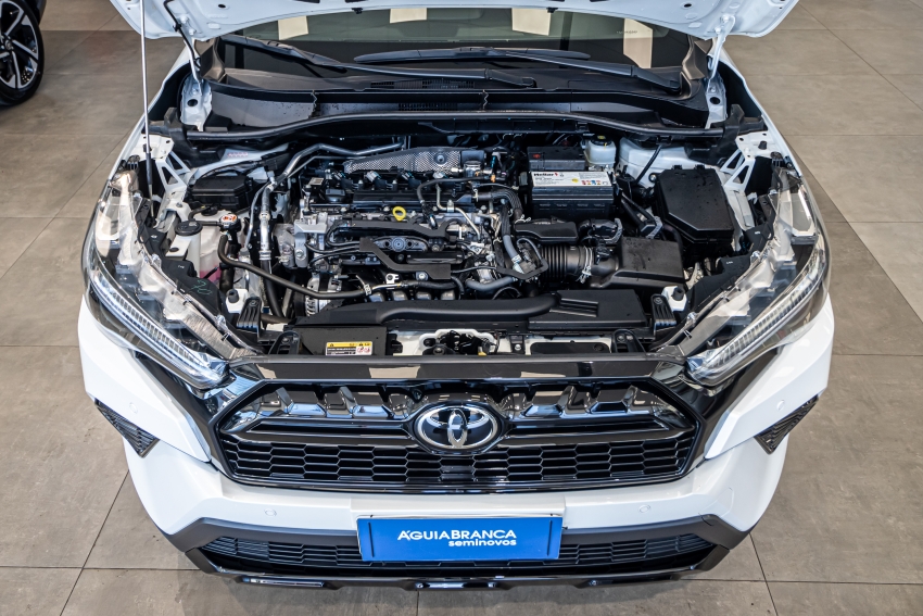 Toyota COROLLA CROSS 2.0 VVT-IE FLEX GR-SPORT DIRECT SHIFT 6