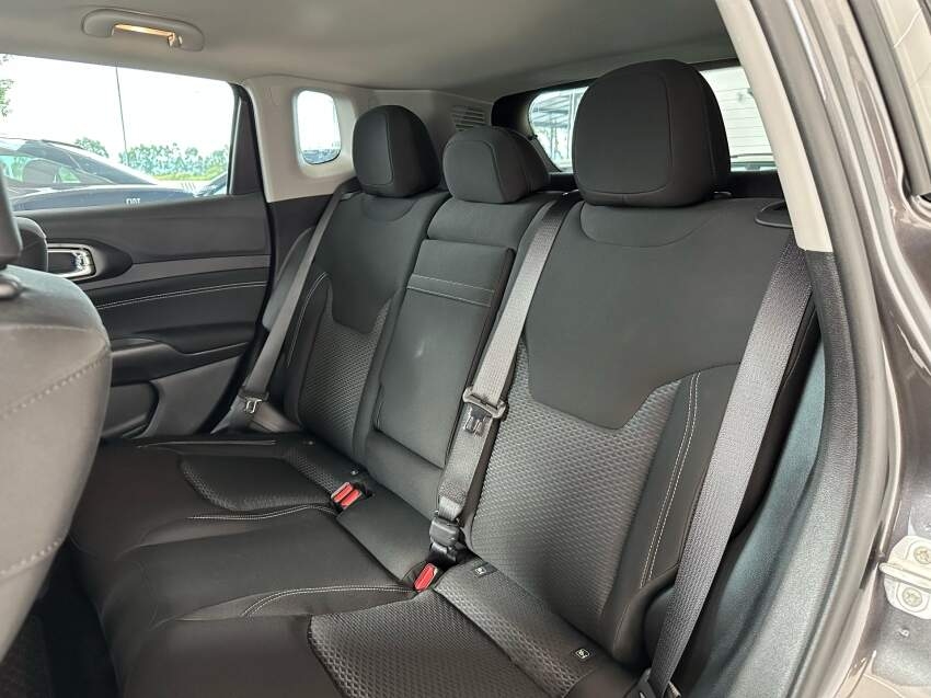 compass sport 1.3 t270 24/25 flex cinza