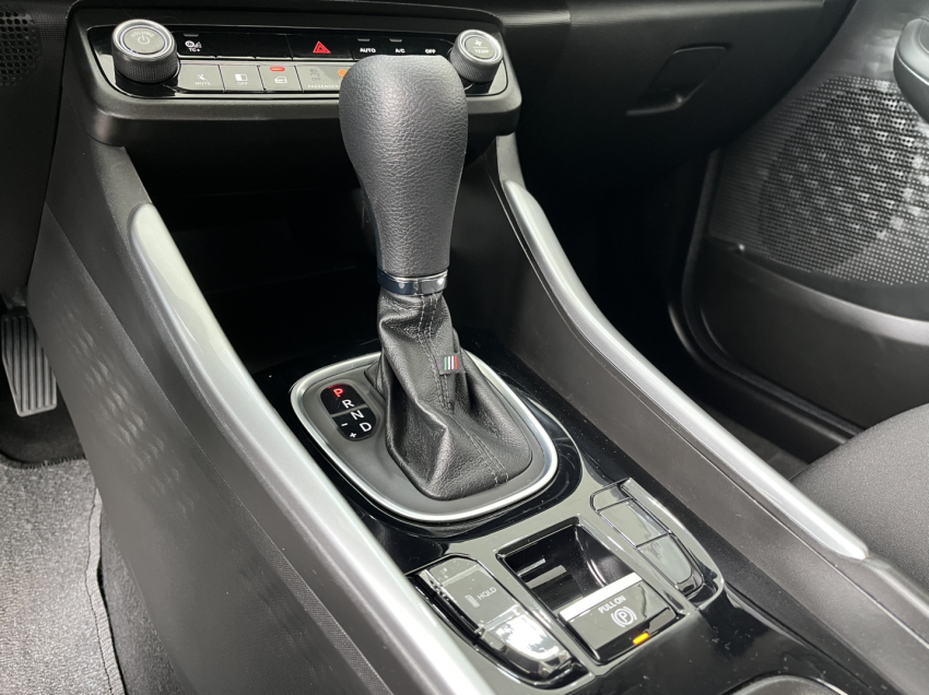 fastback drive 1.0 t200 at 23/24 flex cinza