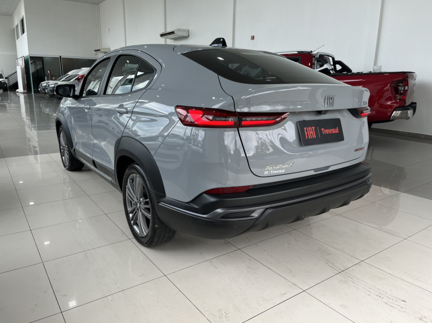 fastback drive 1.0 t200 at 23/24 flex cinza