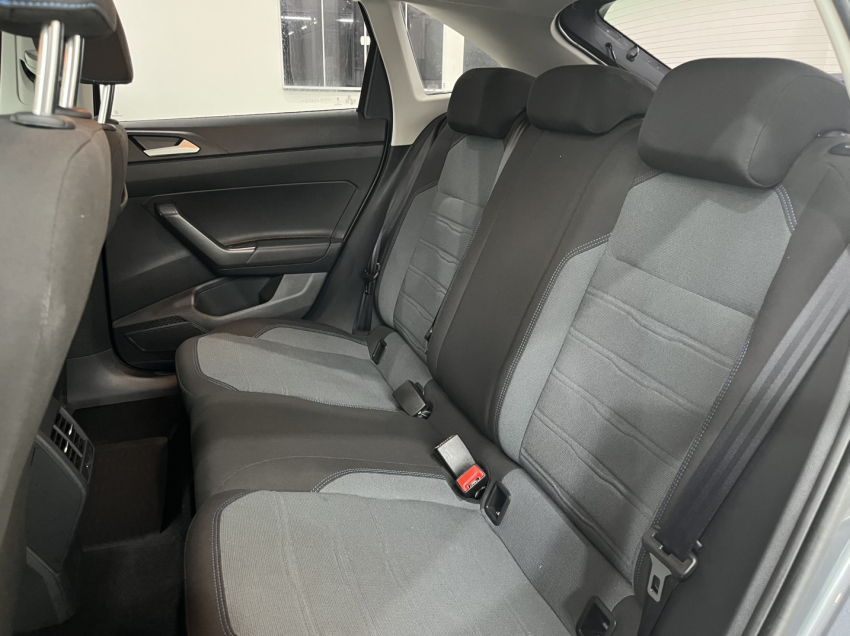volkswagen nivus 1.0 200 tsi total flex comfortline automatico 4p 2023