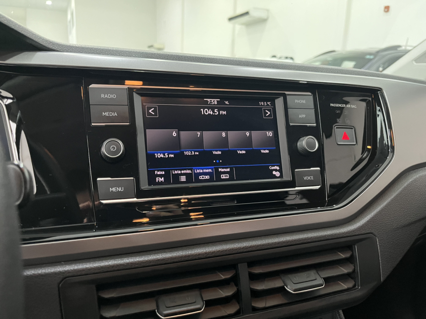 volkswagen nivus 1.0 200 tsi total flex comfortline automatico 4p 2023