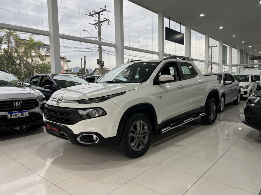 fiat toro 2.0 16v turbo diesel freedom 4wd at9 4p automatico 2020