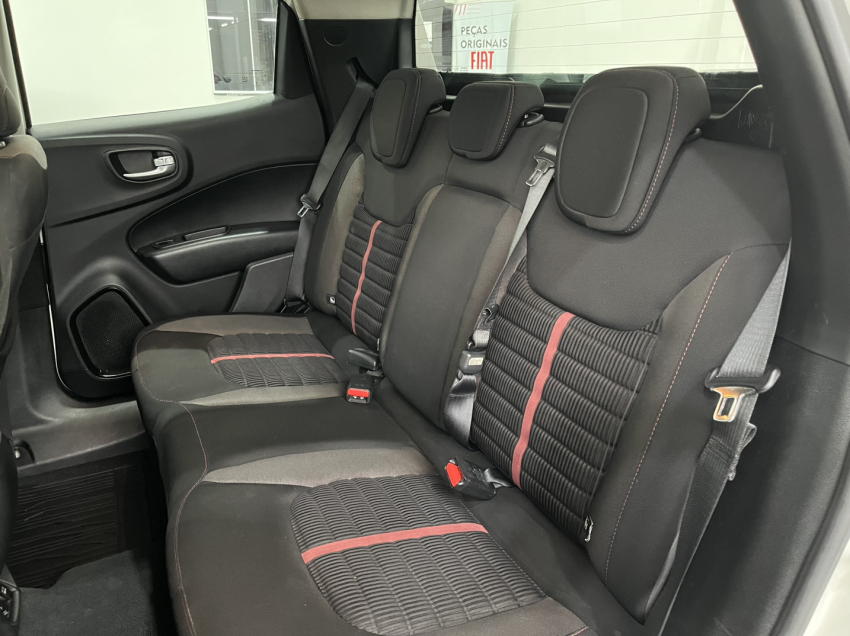 fiat toro 2.0 16v turbo diesel freedom 4wd at9 4p automatico 2020