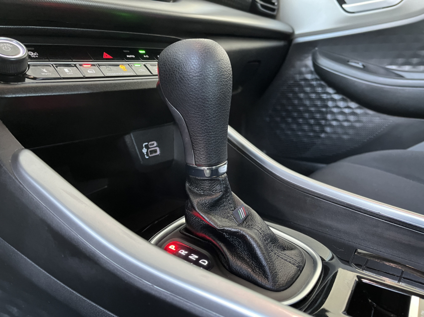 fiat fastback 1.0 turbo 200 flex cvt 4p automatico 2024