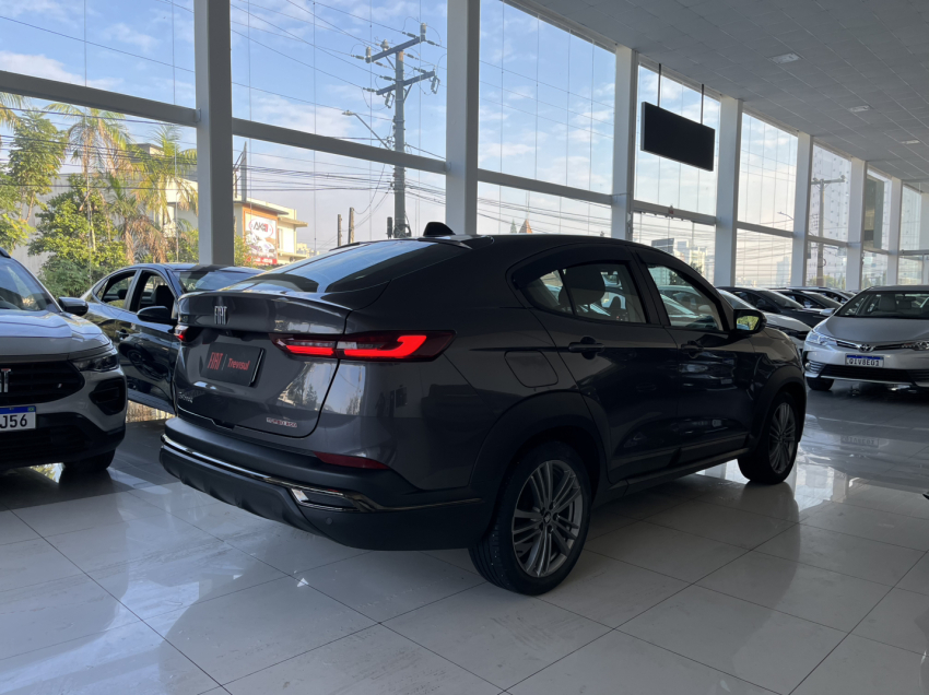 fiat fastback 1.0 turbo 200 flex cvt 4p automatico 2024