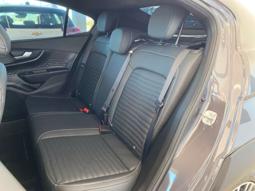 fiat fastback 1.3 turbo 270 flex limited edition at6 4p automatico 2025