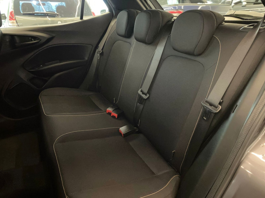 fiat argo 1.8 e.torq flex trekking at6 1.3 4p manual 2020