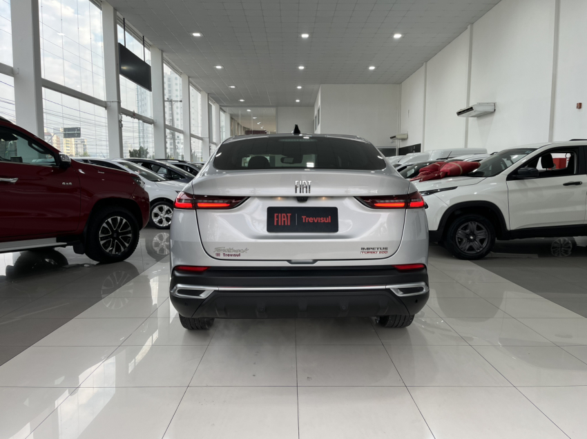 fiat fastback 1.0 turbo 200 flex impetus cvt 4p automatico 2023