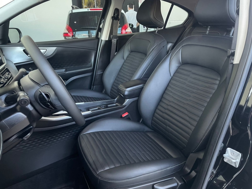 fiat fastback 1.0 turbo 200 flex audace cvt 4p automatico 2025