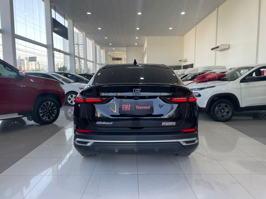 fiat fastback 1.0 turbo 200 flex audace cvt 4p automatico 2025