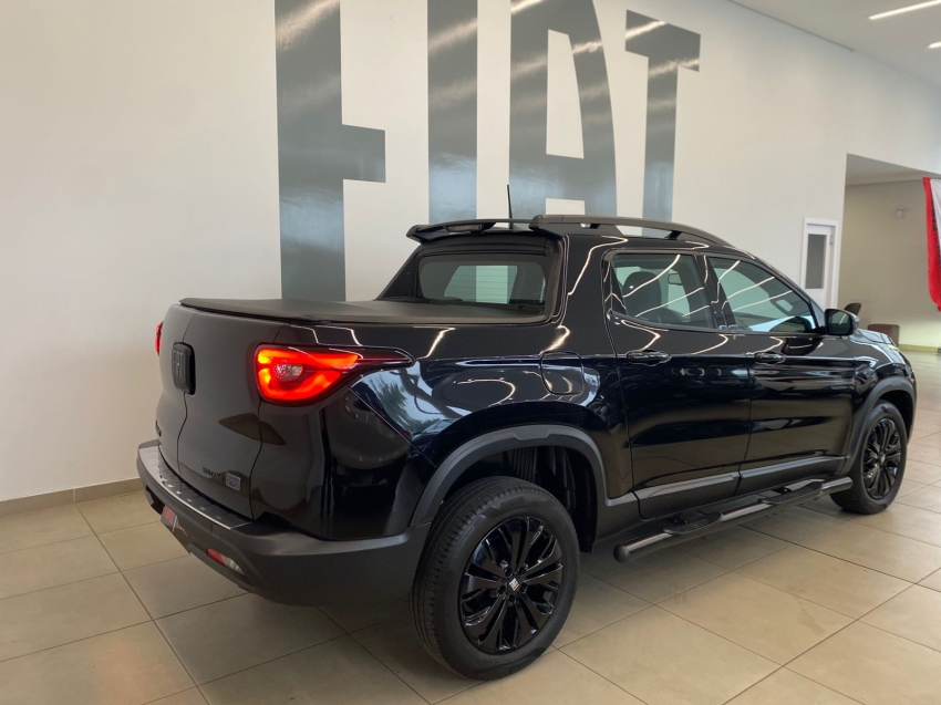 fiat toro 1.3 turbo 270 flex volcano at6 2024/2024