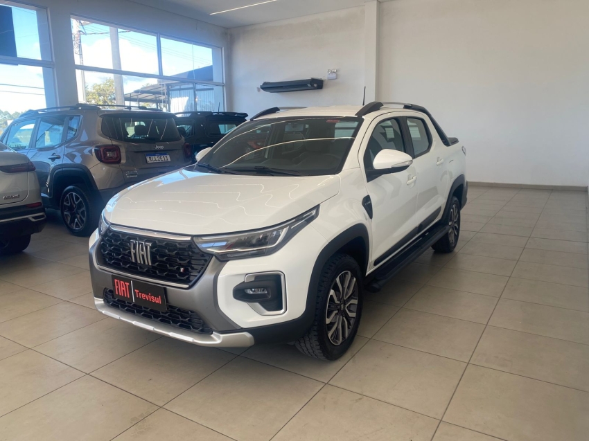 fiat strada 1.0 turbo 200 flex ranch cd cvt 2023/2024 fiat strada 1.0 turbo 200 flex ranch cd cvt 2023/2024