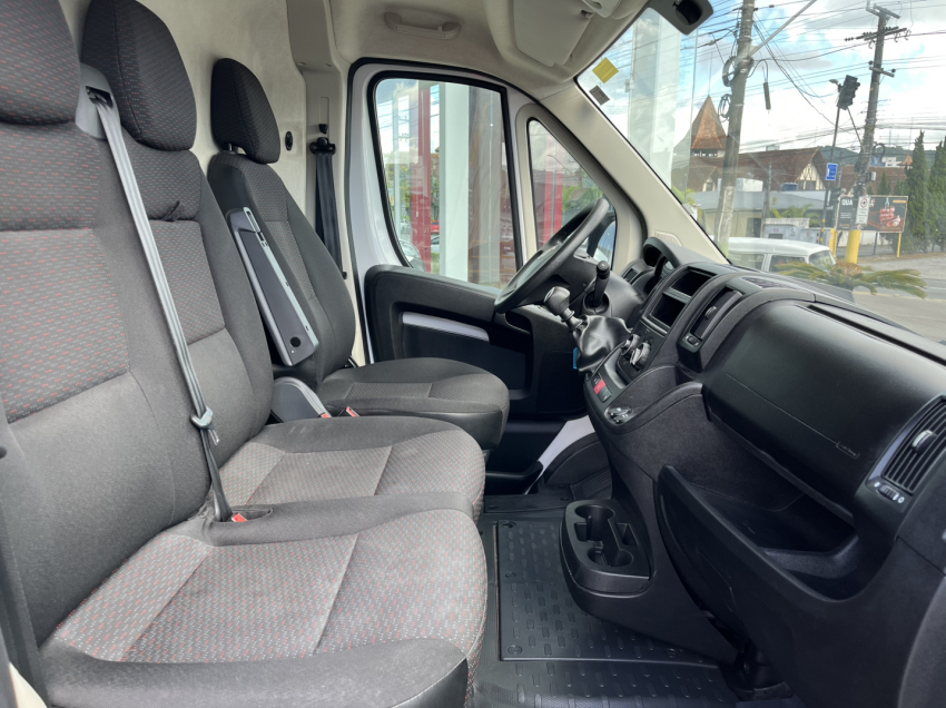 ducato cargo 11.5m&sup3; 2.2 23/23 diesel branco12