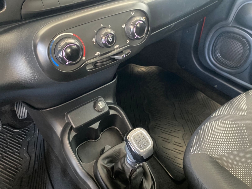 fiat mobi 1.0 evo flex like. manual 2017/2018