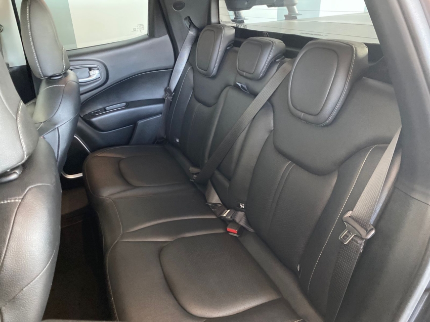 fiat  toro 2.0 16v turbo diesel volcano 4wd at9 2024/2025