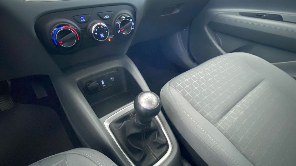 hyundai hb20s 1.0 12v flex comfort manual 2023/202410