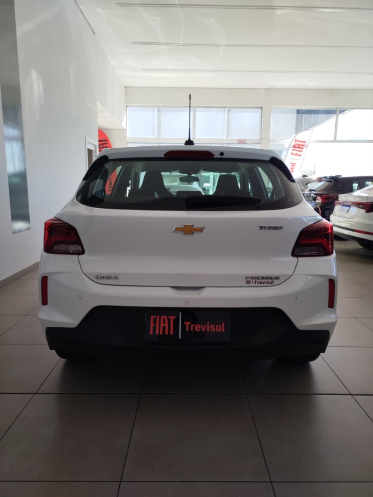 chevrolet onix 1.0 turbo flex premier automatico 4p 2024