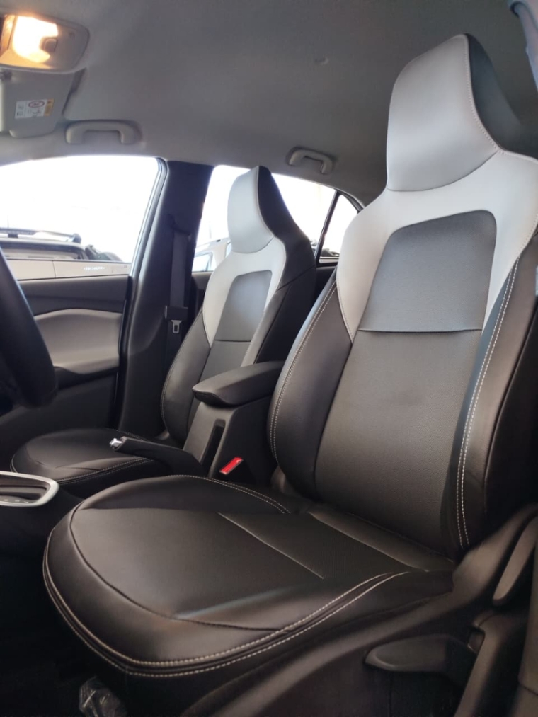 chevrolet onix 1.0 turbo flex premier automatico 4p 2024