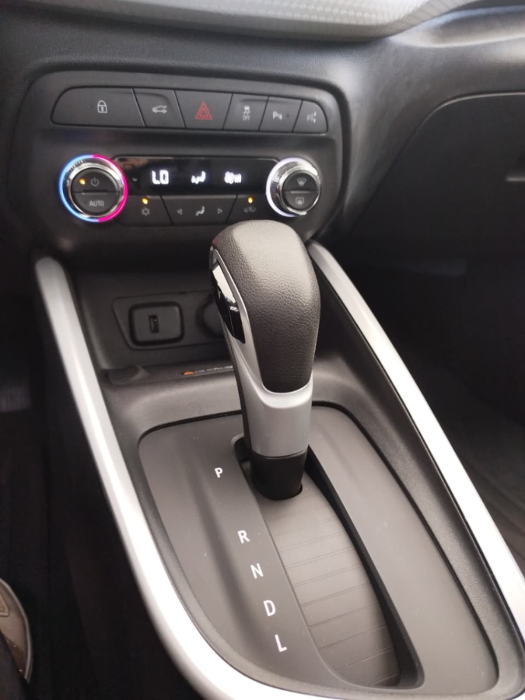 chevrolet onix 1.0 turbo flex premier automatico 4p 2024