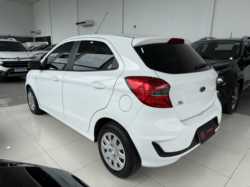 ford ka se 1.0 flex branco 20/215