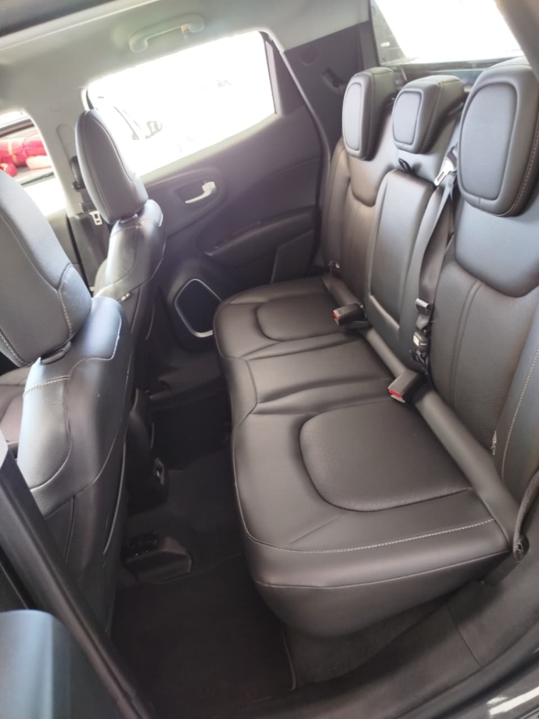 fiat toro 2.0 16v turbo diesel volcano 4wd at9 4p automatico 202411