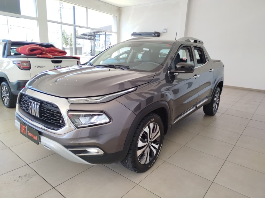 fiat toro 2.0 16v turbo diesel volcano 4wd at9 4p automatico 2024