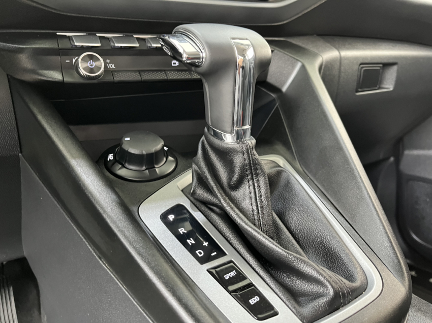 titano volcano 2.2 at 4x4 24/25 diesel preto11