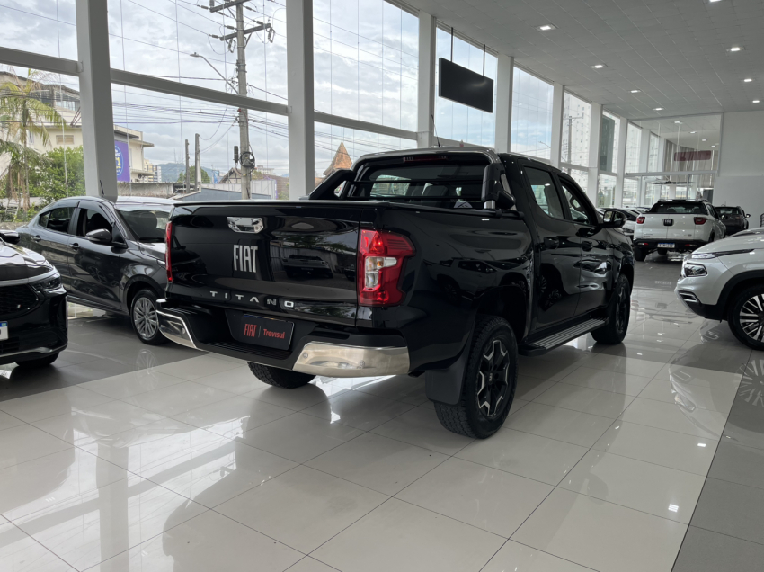 titano volcano 2.2 at 4x4 24/25 diesel preto6