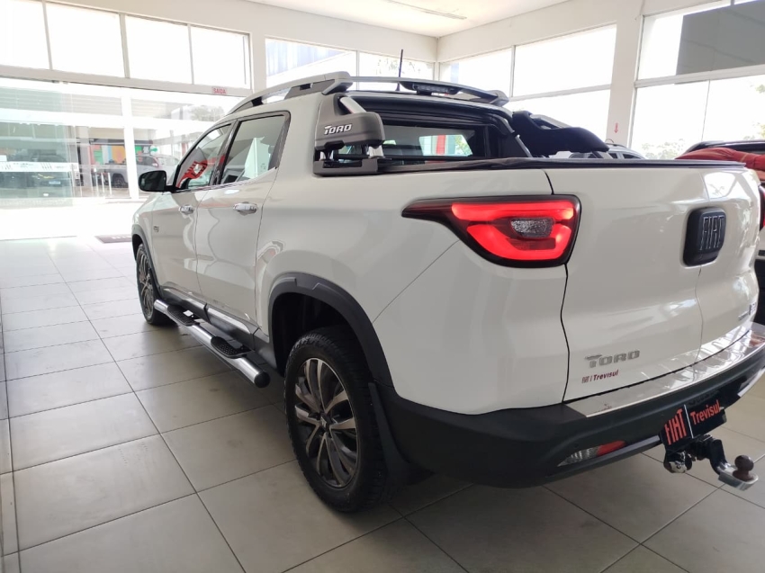 fiat toro 2.0 16v turbo diesel ranch 4wd at9 4p automatico 20223