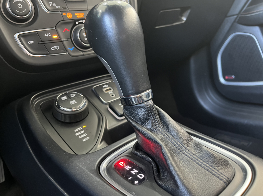 jeep compass longitude 4x4 dissel branco9