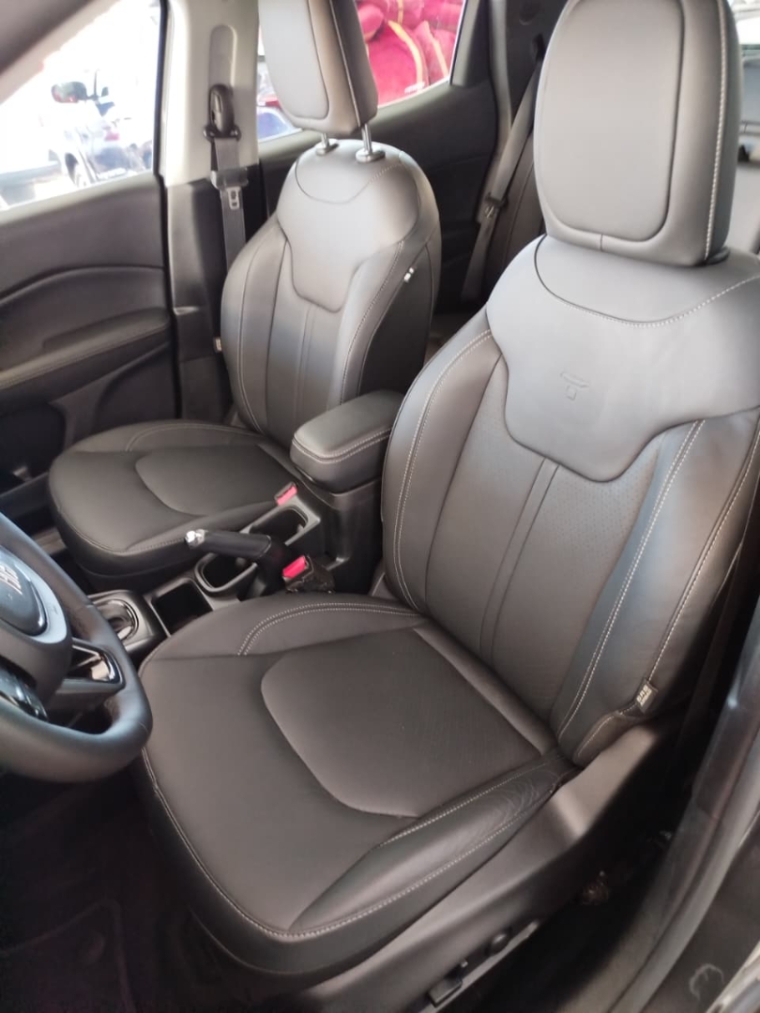 fiat toro 2.0 16v turbo diesel volcano 4wd at9 4p automatico 202510