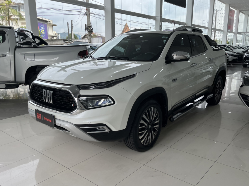 toro ranch 2.0 4x4 2024/2025 at9 diesel branco