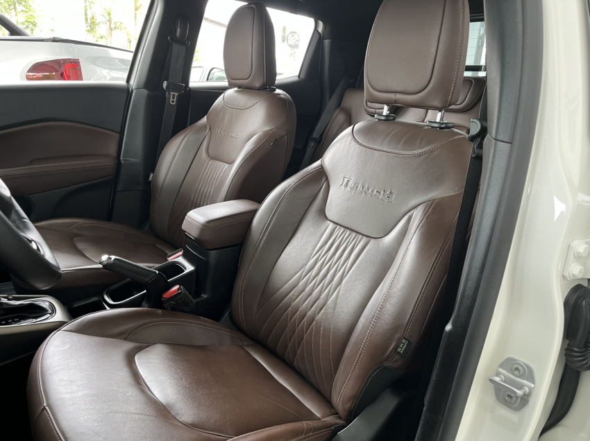 toro ranch 2.0 4x4 2024/2025 at9 diesel branco7